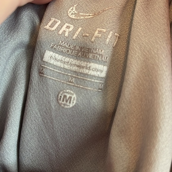 Nike Women's DriFit Running/athletic Shorts Retro Style SIZE M - Picture 5 of 9